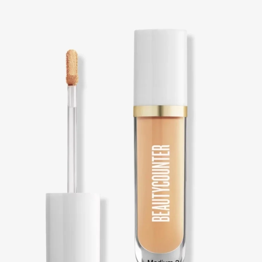 NIB *Beautycounter* Skin Twin Creamy Concealer in 